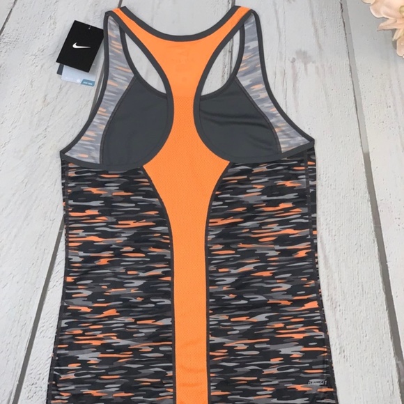 Nike Racerback Dri-Fit Size S NWT - Picture 4 of 6